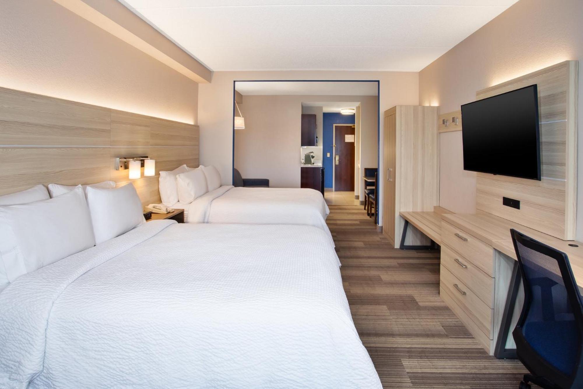Holiday Inn Express Hotel & Suites Rochester Webster By Ihg Екстер'єр фото