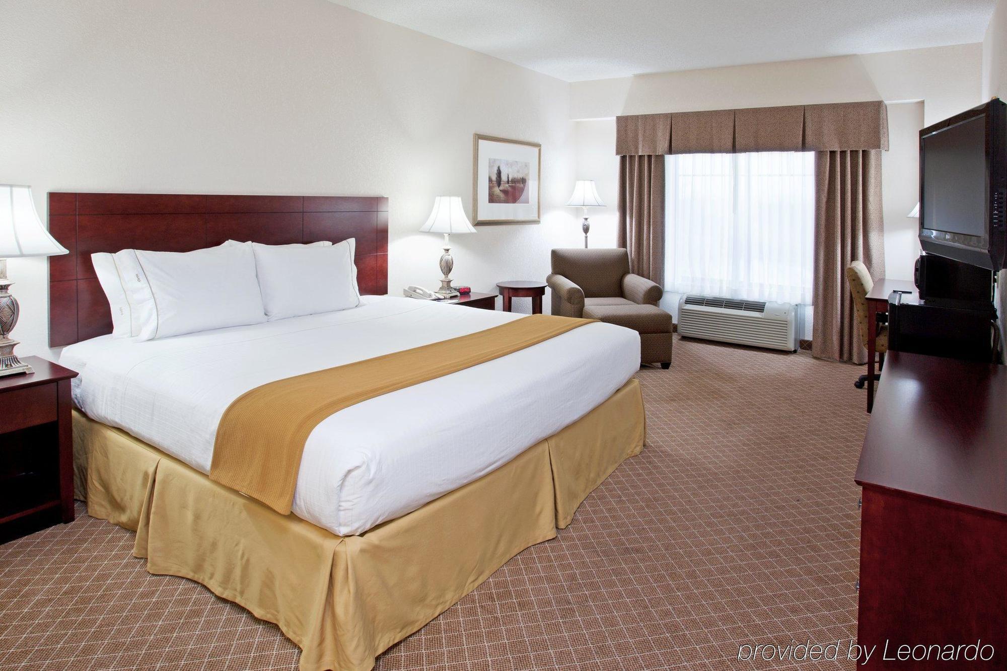Holiday Inn Express Hotel & Suites Rochester Webster By Ihg Номер фото