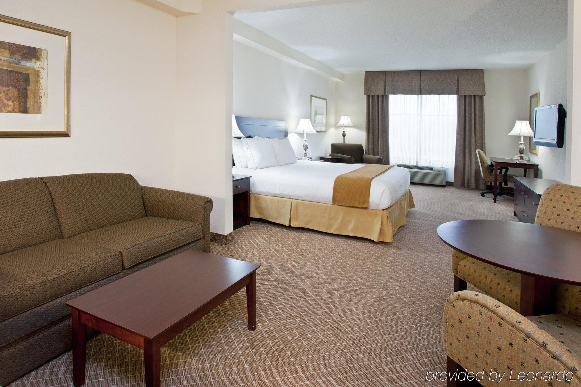 Holiday Inn Express Hotel & Suites Rochester Webster By Ihg Номер фото