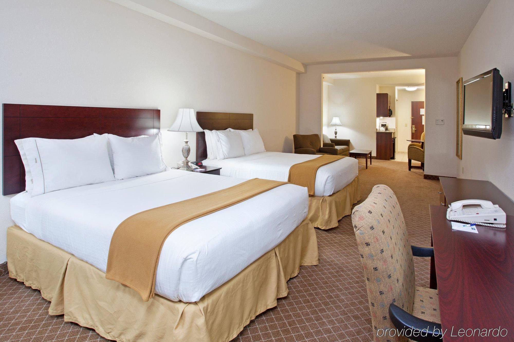 Holiday Inn Express Hotel & Suites Rochester Webster By Ihg Номер фото